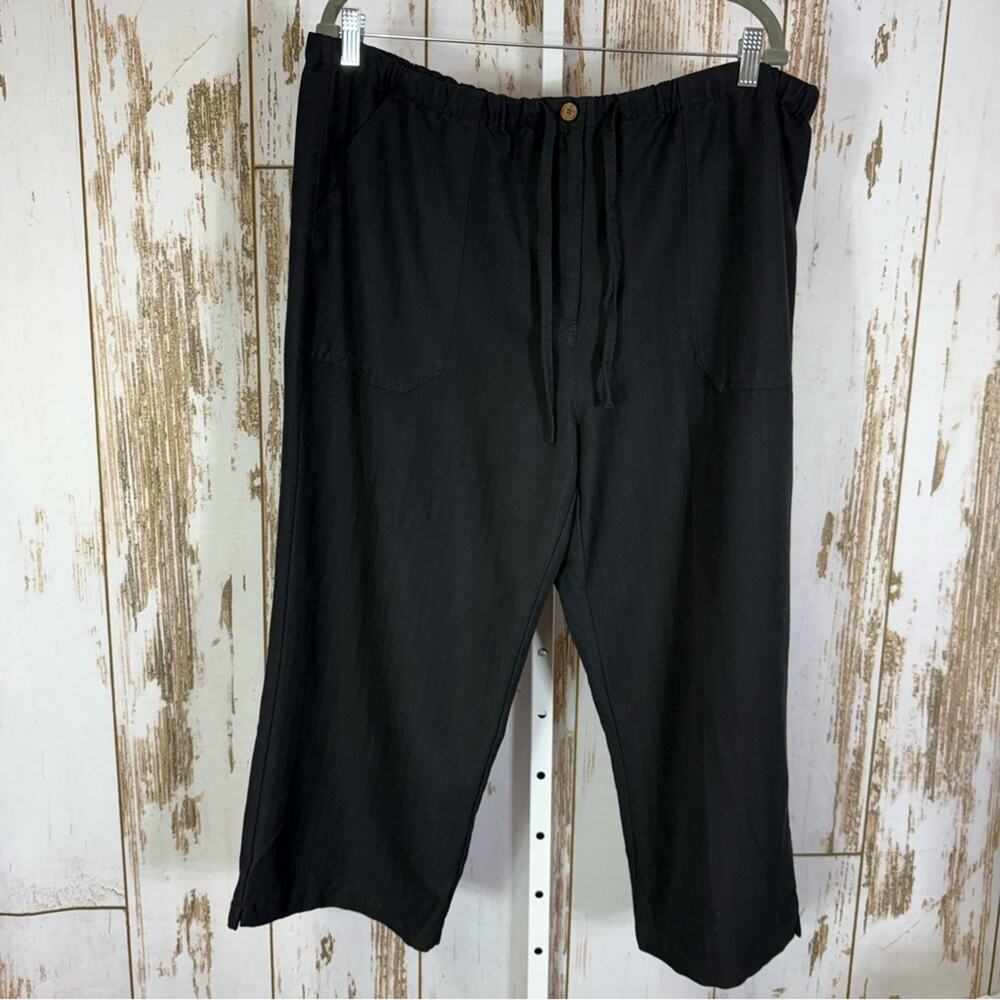 Caribbean Joe, Ebony Relaxed Capris. Size XL. In excellent condition!